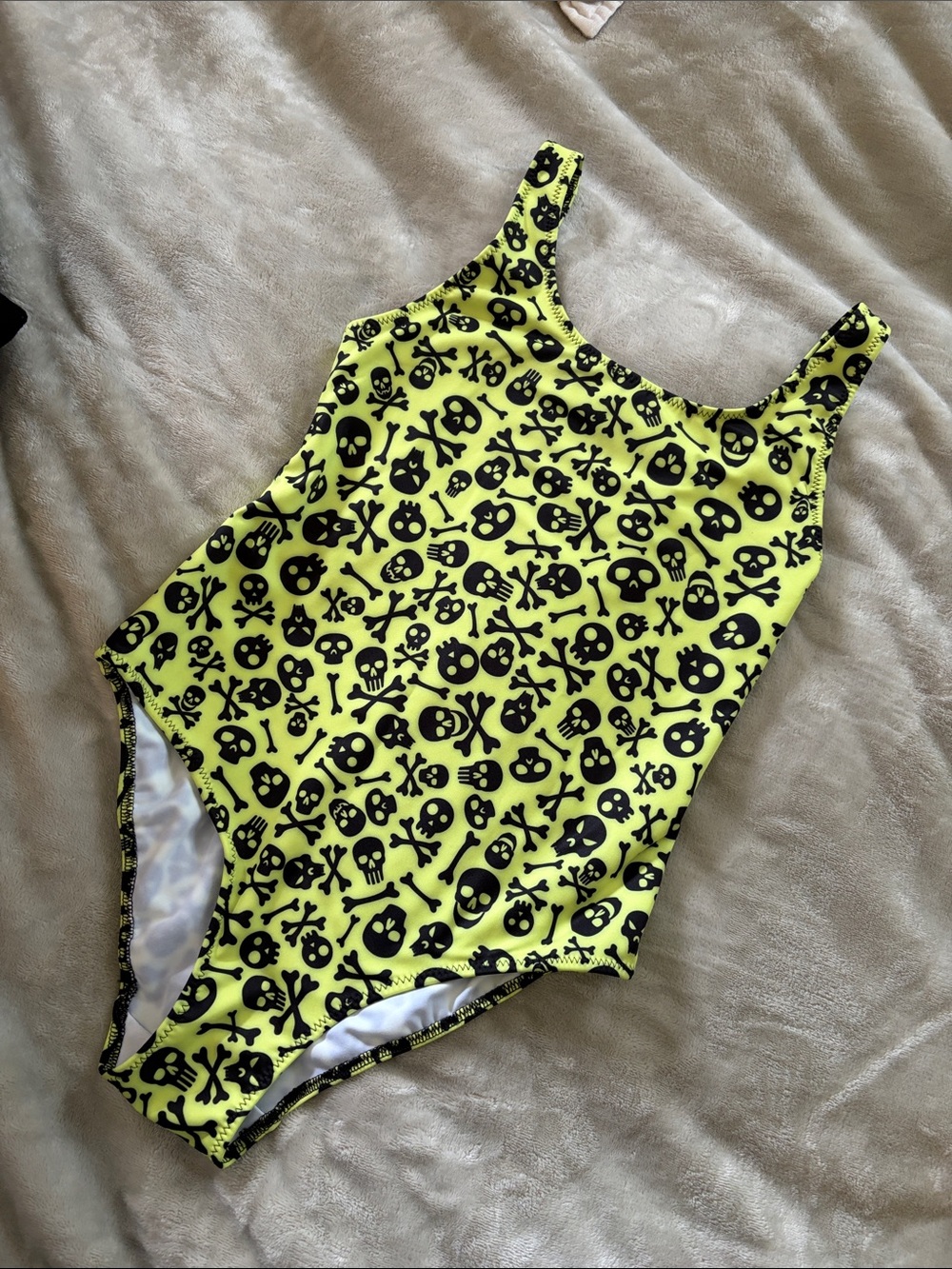 Neon Yellow Skull Print One-Piece Swimsuit